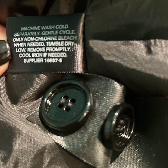 LIZ CLAIBORNE Black Quilted Jacket with Animal Print Trim - Picture 7 of 7